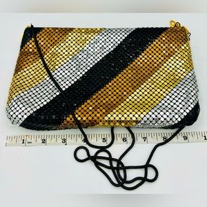 🌺Vintage Black Silver Gold Link Mesh Evening Bag Clutch Crossbody Retro 70s🌸🌺